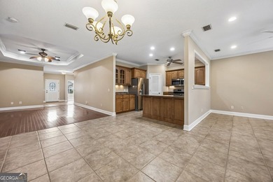 Enjoy low-maintenance living in the Laurel Island community! - photo 32