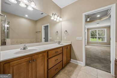 Enjoy low-maintenance living in the Laurel Island community! - photo 35