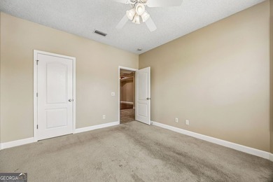 Enjoy low-maintenance living in the Laurel Island community! - photo 38