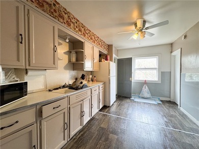 Looking to add a fully rented, cash flowing multi-family - photo 3