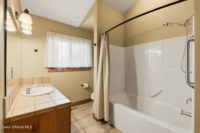 Experience a wonderful blend of comfort, quality, and outdoor - photo 17