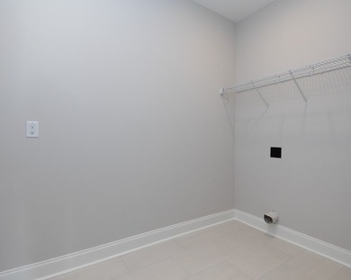 Beech plan with a main level master & each bedroom having a - photo 23