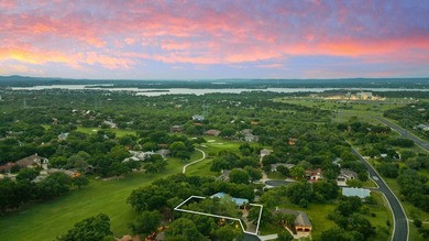 Welcome to a beautifully appointed home in the heart of - photo 31