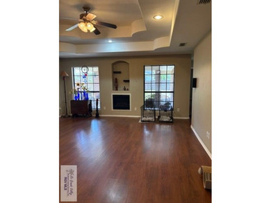 NEW ROOF INSTALLED! SPACIOUS 4-bedroom 3 bath home in San Benito - photo 7