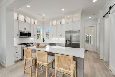 This Ross Bridge model home is 2B/2B, 1200 sq.ft. located in The - photo 8