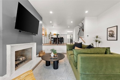 Welcome to 1028 Palo Verde Avenue, a stylish townhome in Bixby - photo 2