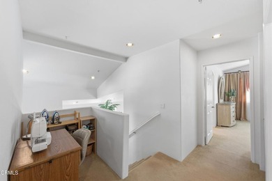Welcome to this beautifully maintained 3-bedroom, 3-bathroom - photo 28
