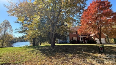 (private lake, pond, coastal) Home For Sale in Greensboro North Carolina