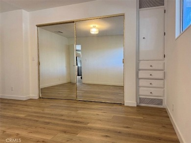 Mobile Home only in 55+ Community. Buyer subject to park - photo 11