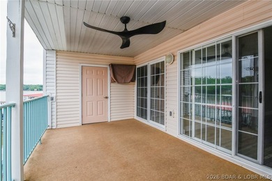 Newly updated, lower level, 3 bedroom, 3 bath, waterfront condo - photo 12