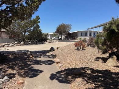 Mobile Home only in 55+ Community. Buyer subject to park - photo 16