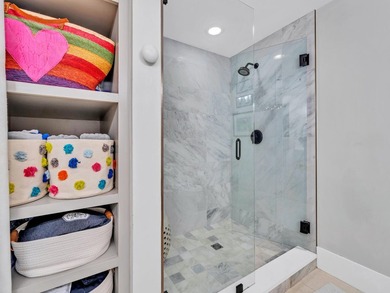 Welcome to this beautifully updated 2-bedroom, 2-bath ground - photo 21