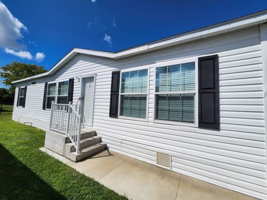 East Lake Tohopekaliga Home For Sale in Saint Cloud Florida