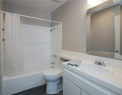 Welcome to the highly desirable Armaga Spring community in - photo 24