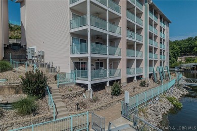 Newly updated, lower level, 3 bedroom, 3 bath, waterfront condo - photo 34