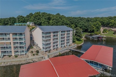 Newly updated, lower level, 3 bedroom, 3 bath, waterfront condo - photo 35