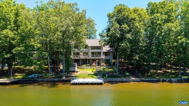 Pristine 5 bed, 3.5 bath waterfront home at Lake Monticello with - photo 1