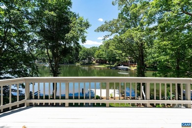 Pristine 5 bed, 3.5 bath waterfront home at Lake Monticello with - photo 9