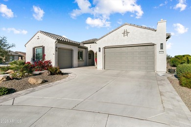 MUST SEE Endeavor model, located in the vibrant active adult