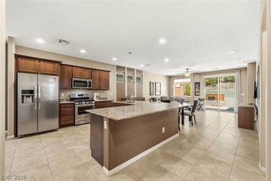 Exquisite Turnkey Retreat - Fully Furnished! This stunning - photo 5