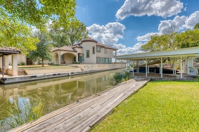 Welcome home. Make your lakehouse dream a reality. Turn key - photo 6