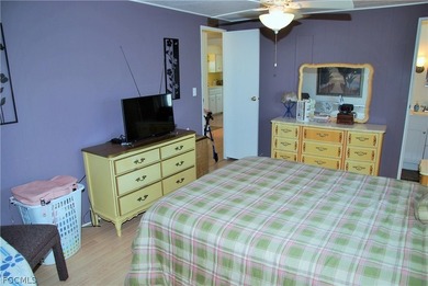 Updates galore in this turnkey retreat located in Six Lakes - photo 31