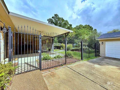 Welcome to Plantation Hills! This beautiful single story is now