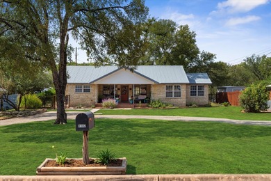 Lake Marble Falls Home For Sale in Marble Falls Texas