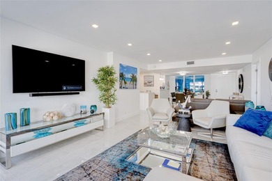 Stunning, Fully Remodeled Oceanfront Condo on the Galt Mile! - photo 17