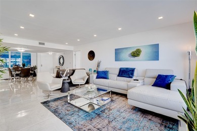 Stunning, Fully Remodeled Oceanfront Condo on the Galt Mile! - photo 18