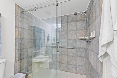 WATERFRONT PERFECTION - ONE OF A KIND! This exceptional 3 bed, 3 - photo 26