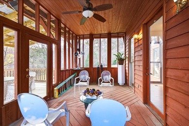 Paradise Awaits!! 3 bedroom, 2 1/2 -bathroom home nestled on 17 - photo 27