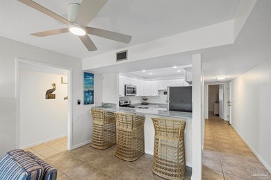 WATERFRONT PERFECTION - ONE OF A KIND! This exceptional 3 bed, 3 - photo 33