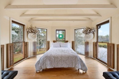 Paradise Awaits!! 3 bedroom, 2 1/2 -bathroom home nestled on 17 - photo 40
