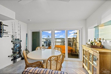 WATERFRONT PERFECTION - ONE OF A KIND! This exceptional 3 bed, 3 - photo 43