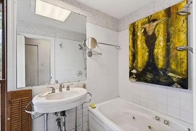 Paradise Awaits!! 3 bedroom, 2 1/2 -bathroom home nestled on 17 - photo 45