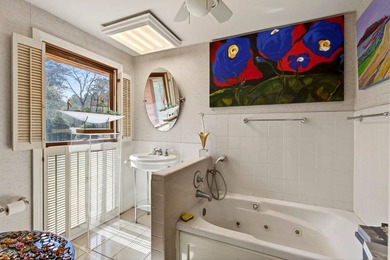 Paradise Awaits!! 3 bedroom, 2 1/2 -bathroom home nestled on 17 - photo 47