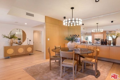 Beautifully remodeled 2-bedroom, 2.5-bath condominium at the - photo 12