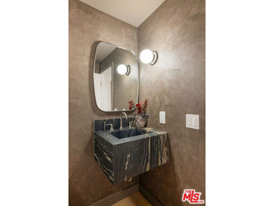 Beautifully remodeled 2-bedroom, 2.5-bath condominium at the - photo 13