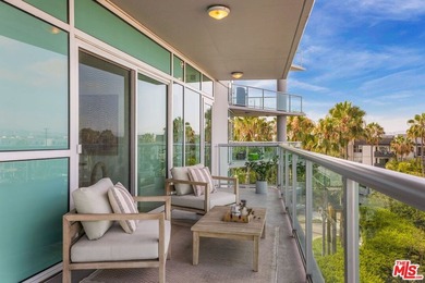 Beautifully remodeled 2-bedroom, 2.5-bath condominium at the - photo 23