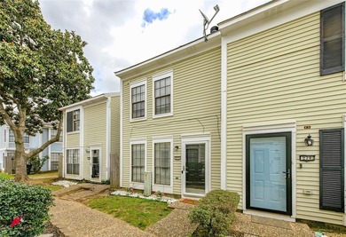Red River Townhome/Townhouse Active Under Contract in Shreveport Louisiana