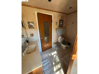 Tranquility awaits in this classic 2-bedroom 1 bath chalet - photo 22