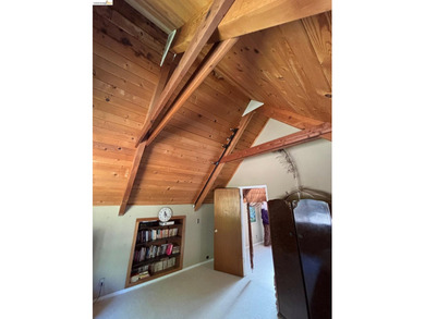 Tranquility awaits in this classic 2-bedroom 1 bath chalet - photo 29