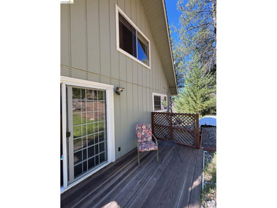 Tranquility awaits in this classic 2-bedroom 1 bath chalet - photo 44