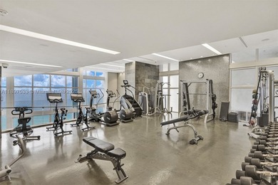 BEAUTIFUL 1-BEDROOM, 1.5-BATH RESIDENCE IN A LUXURY OCEANFRONT - photo 11