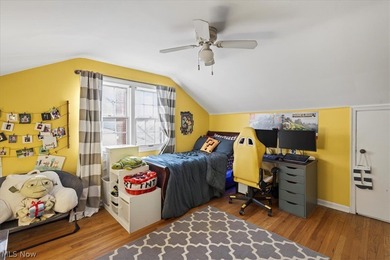 Welcome to this beautifully updated Cape Cod just steps from - photo 18