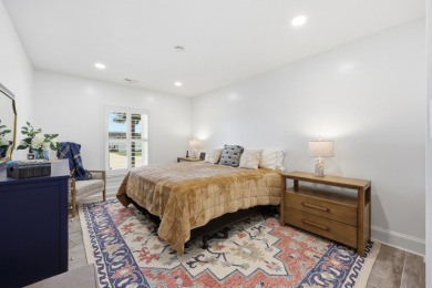 Experience Unparalleled Lakeside Luxury - photo 26