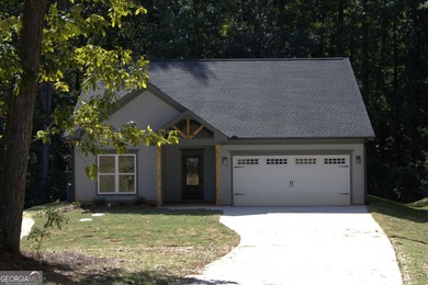 DRASTIC REDUCTION. HOME WAS ORGINALLY $335,000. This home is - photo 1