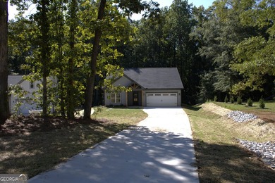DRASTIC REDUCTION. HOME WAS ORGINALLY $335,000. This home is - photo 2