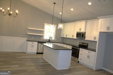 DRASTIC REDUCTION. HOME WAS ORGINALLY $335,000. This home is - photo 8